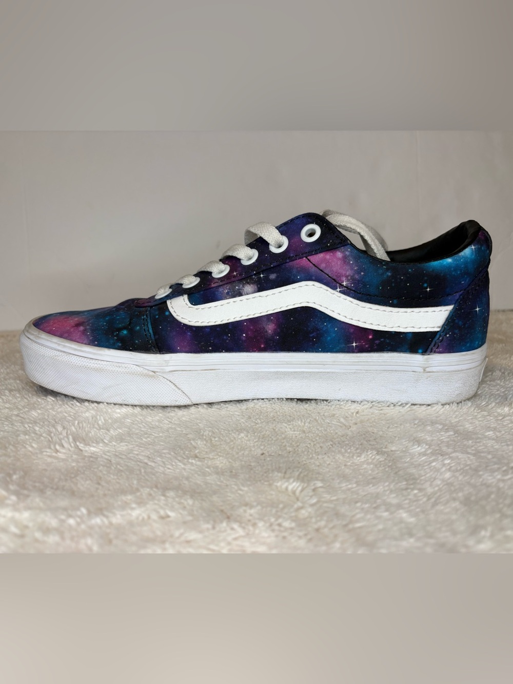 Vans Galaxy Print Low Top Sneakers - Purple & Blue Women’s Size 8 - Picture 5 of 10